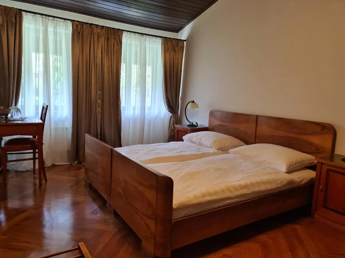 Heritage Villa - 1St Row To The Sea Icici 0*,  Croatia