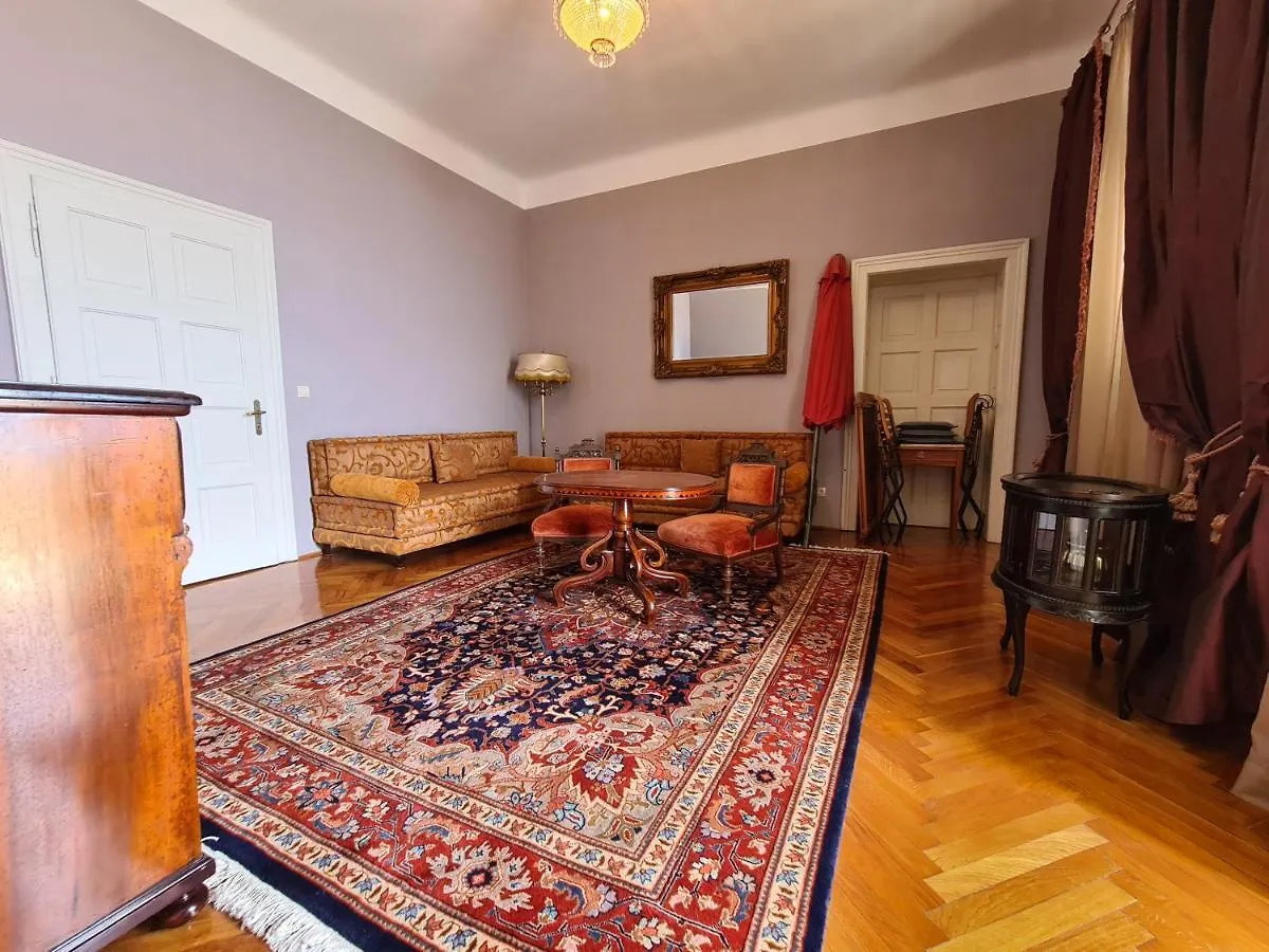 Bed & Breakfast Heritage Villa - 1St Row To The Sea Icici