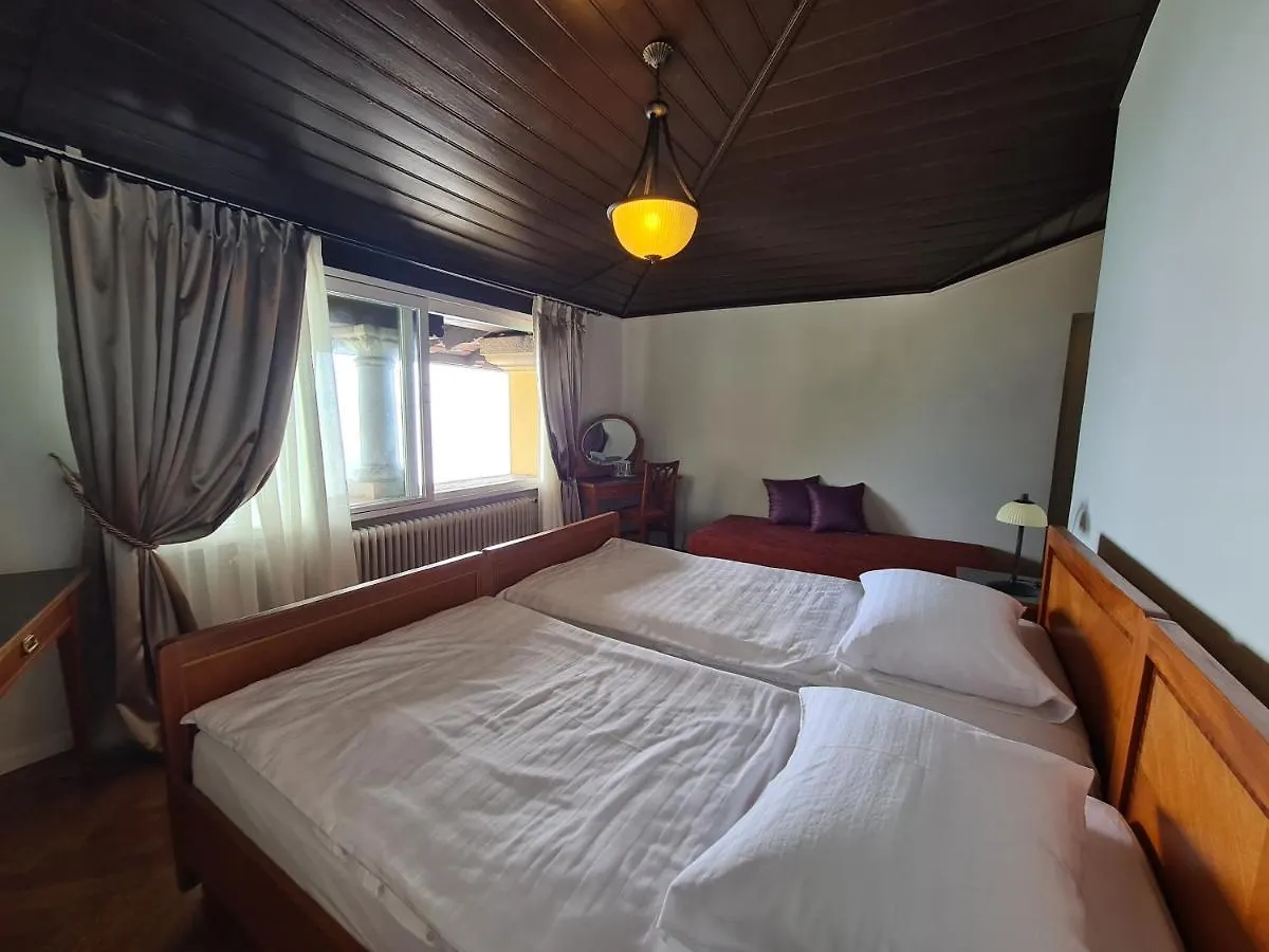 Heritage Villa - 1St Row To The Sea Icici